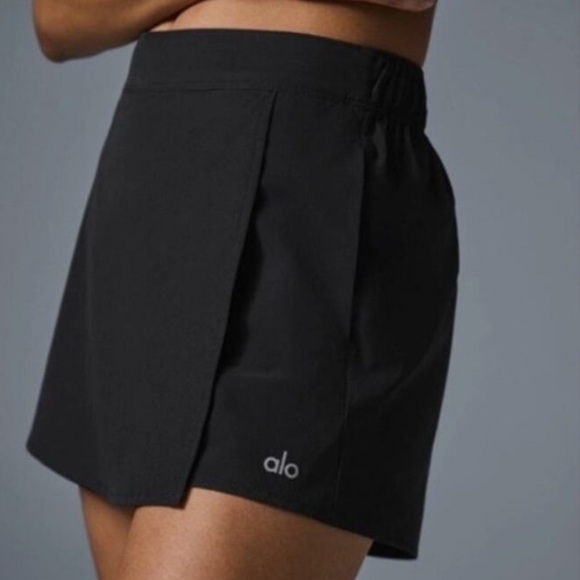 ALO Yoga Club House Skort - Picture 1 of 5